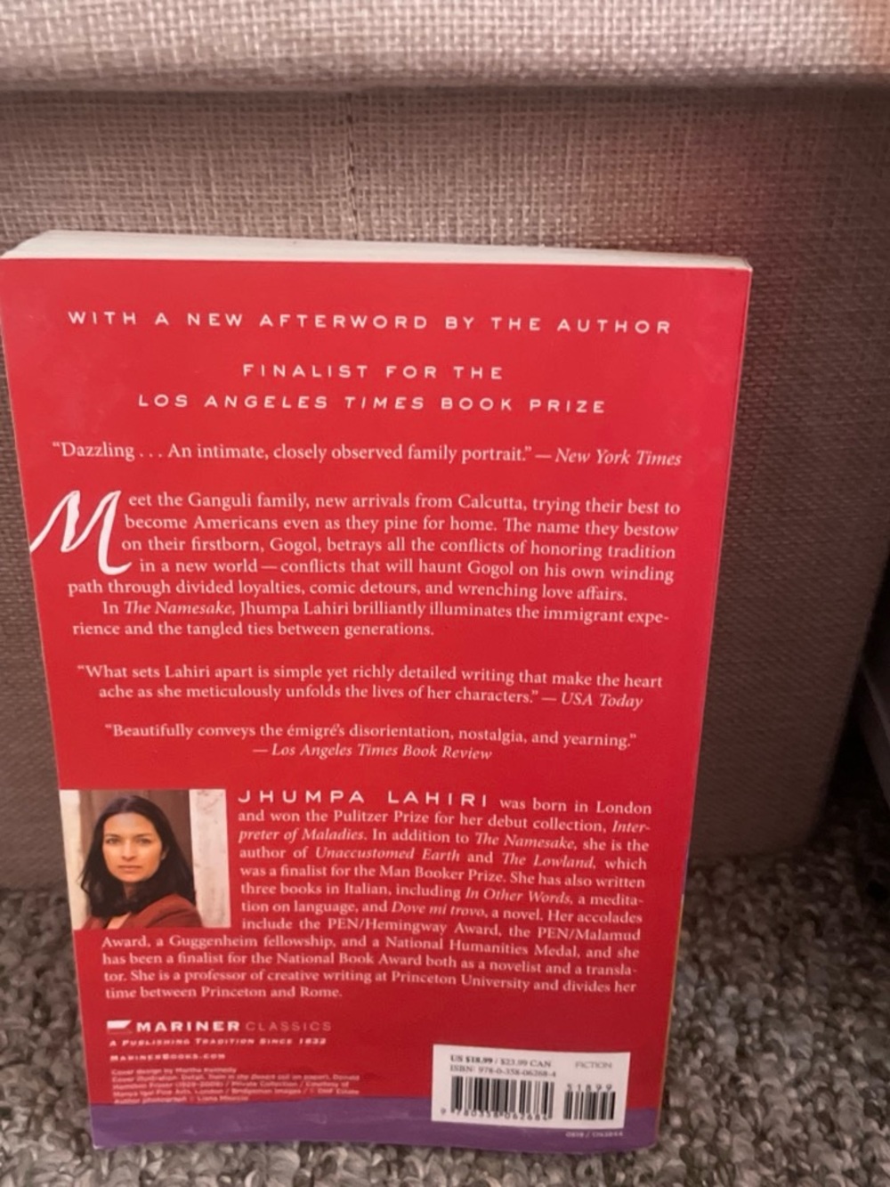 The Namesake by - Red Paperback - Picture 2 of 2